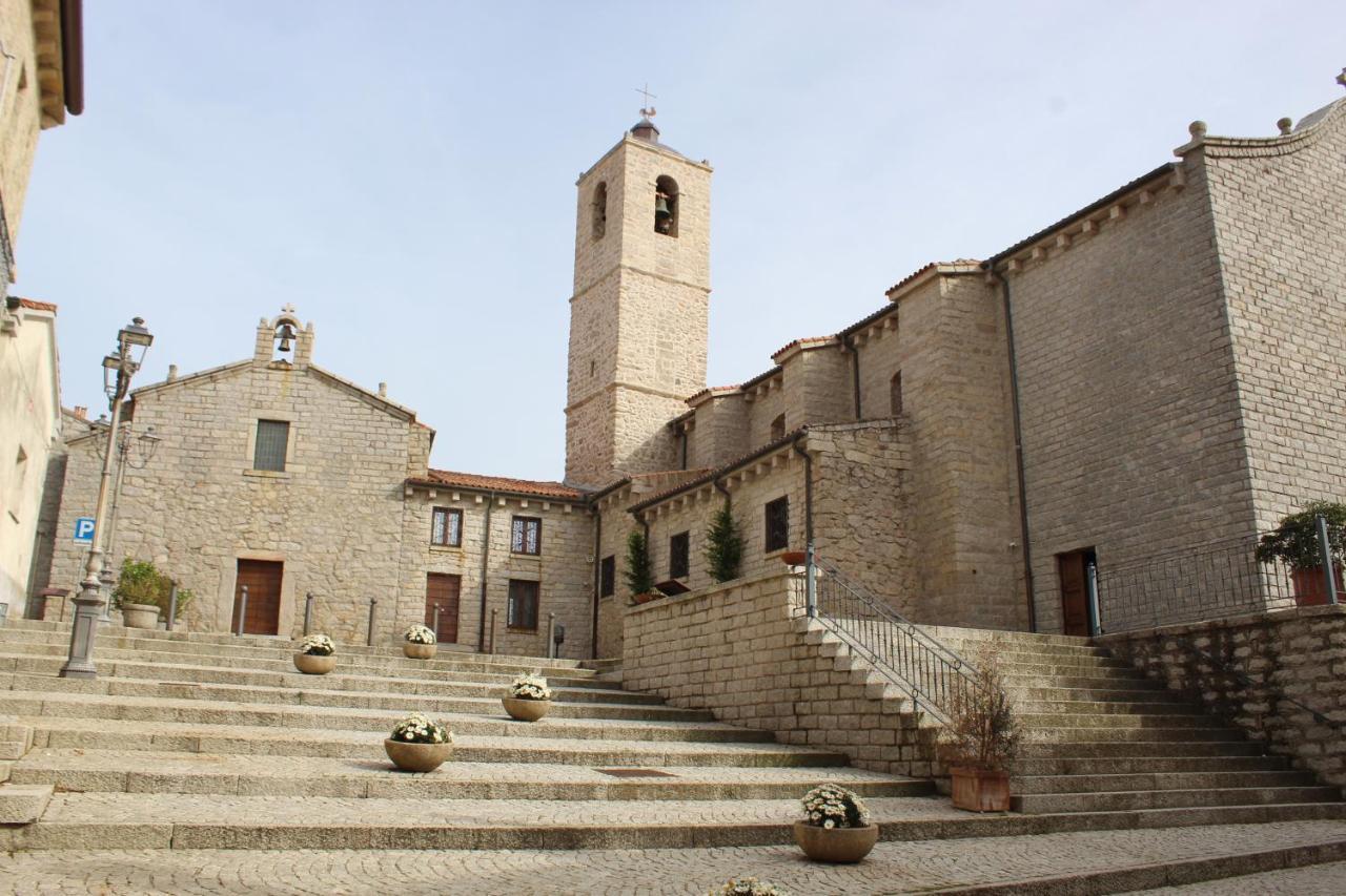 La Vecchia Posta B&B Calangianus Экстерьер фото